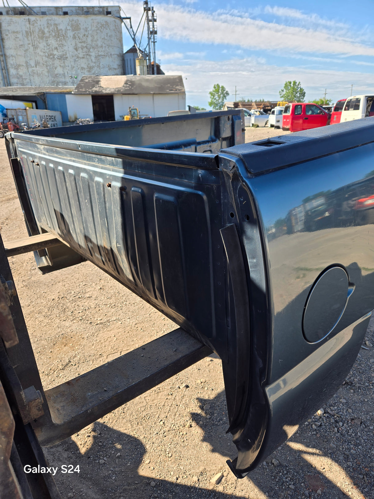 1999-2007 Chevrolet Silverado / GMC Sierra 1500 5' 8" Short Truck Bed