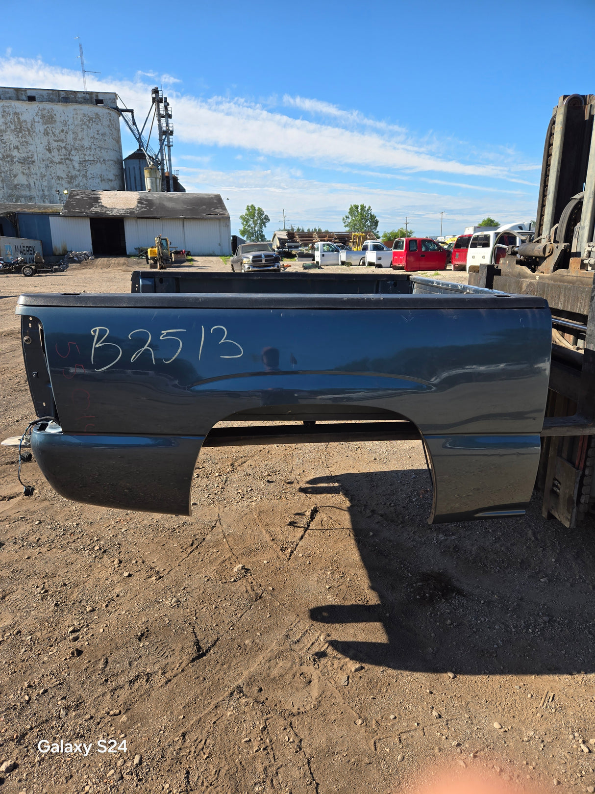 1999-2007 Chevrolet Silverado / GMC Sierra 1500 5' 8" Short Truck Bed