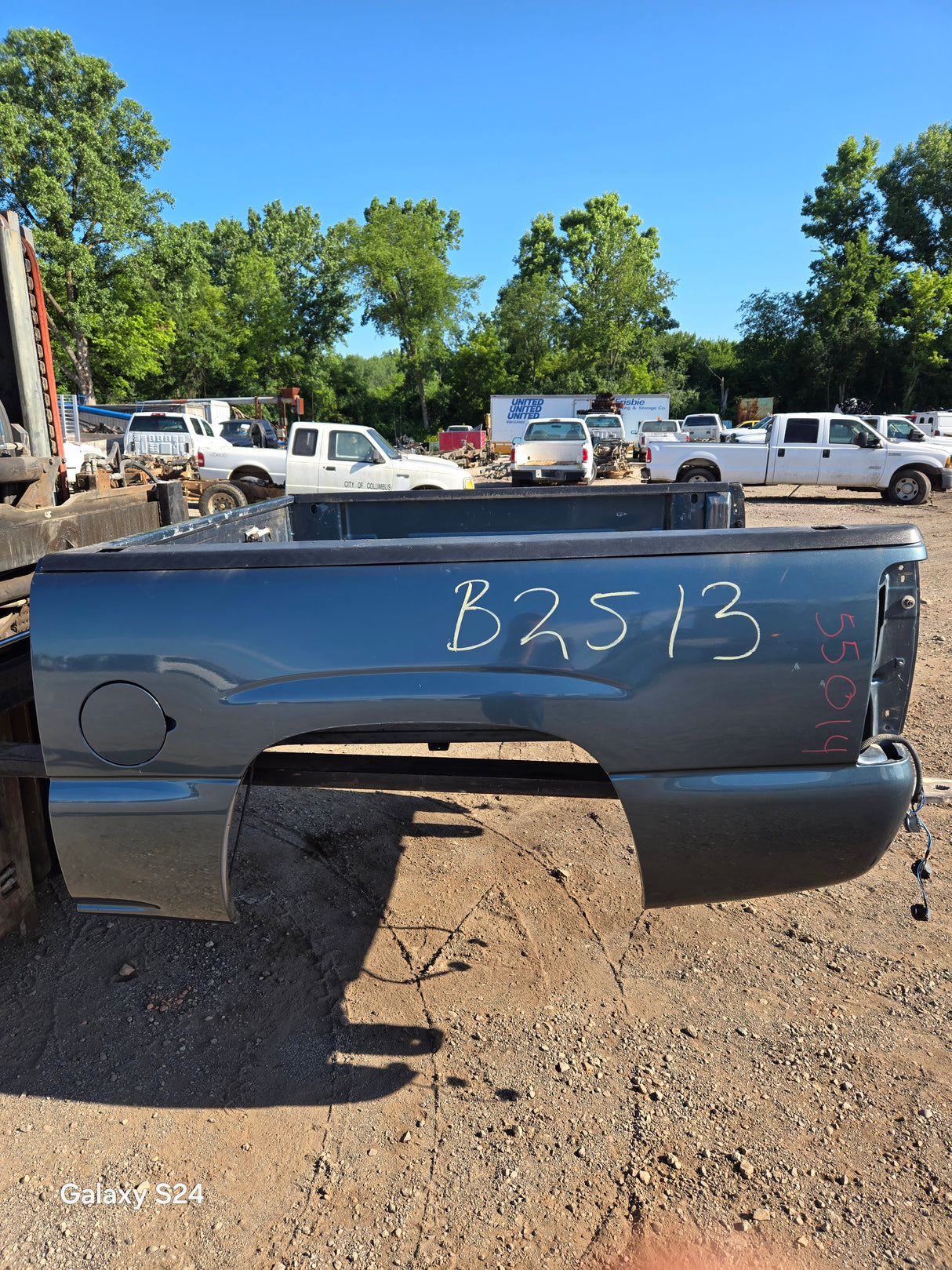 1999-2007 Chevrolet Silverado / GMC Sierra 1500 5' 8" Short Truck Bed