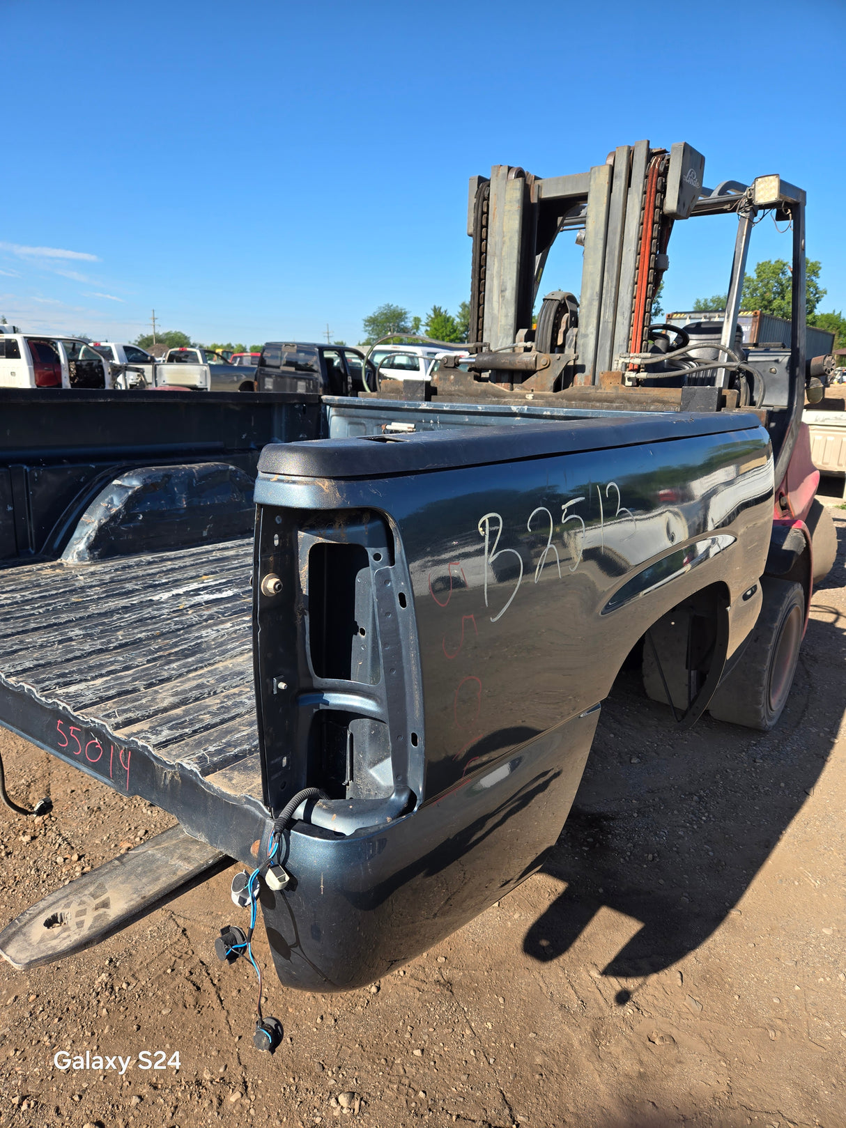 1999-2007 Chevrolet Silverado / GMC Sierra 1500 5' 8" Short Truck Bed