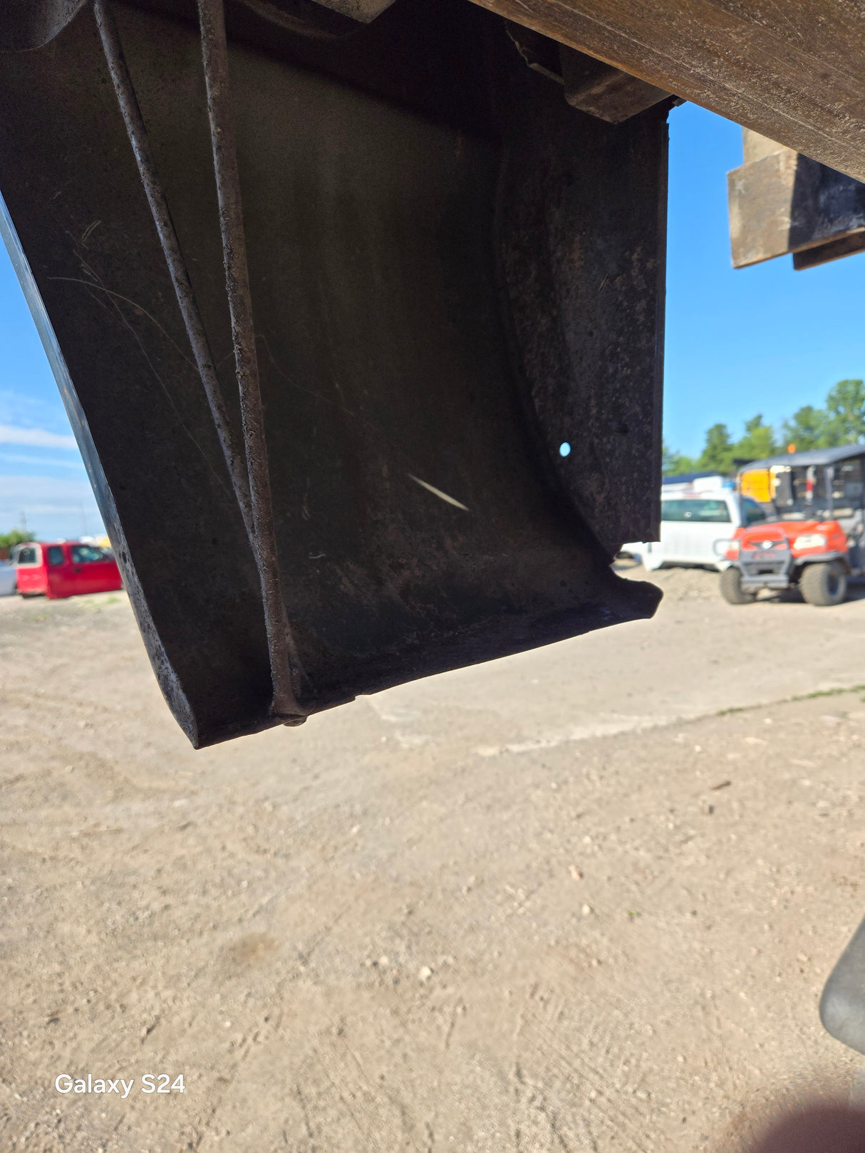 1999-2007 Chevrolet Silverado / GMC Sierra 1500 5' 8" Short Truck Bed