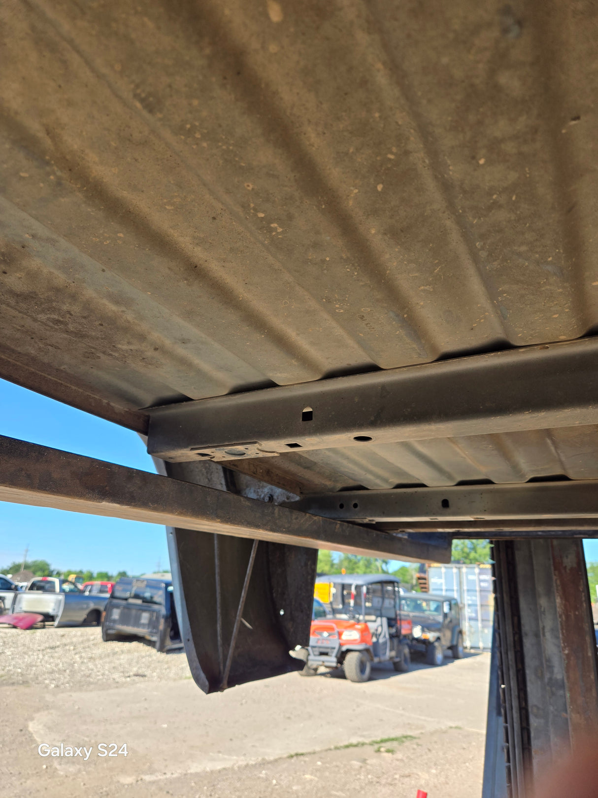 1999-2007 Chevrolet Silverado / GMC Sierra 1500 5' 8" Short Truck Bed