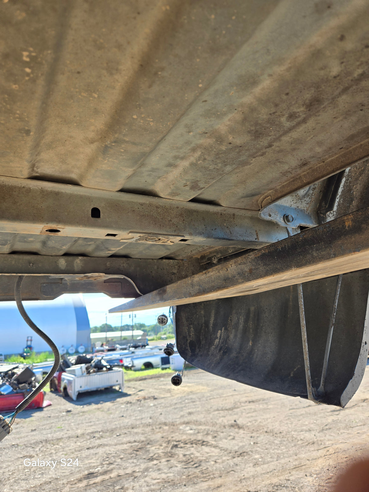 1999-2007 Chevrolet Silverado / GMC Sierra 1500 5' 8" Short Truck Bed