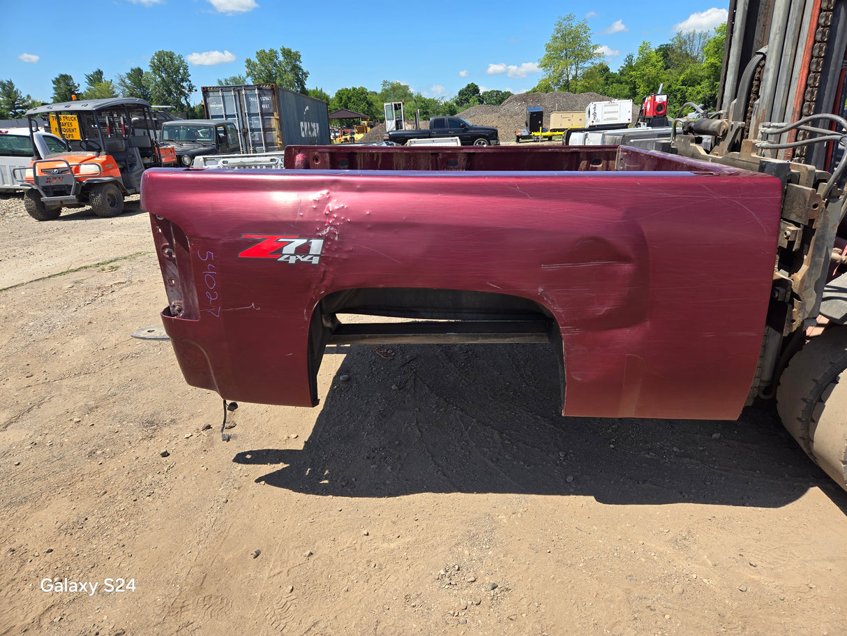 2007-2013 Chevrolet Silverado 1500 2500 3500 HD 6' 6" Short Truck Bed