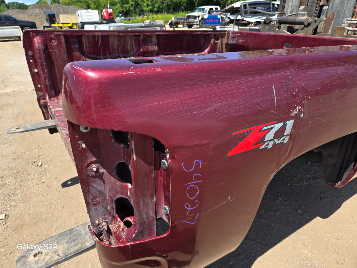 2007-2013 Chevrolet Silverado 1500 2500 3500 HD 6' 6" Short Truck Bed