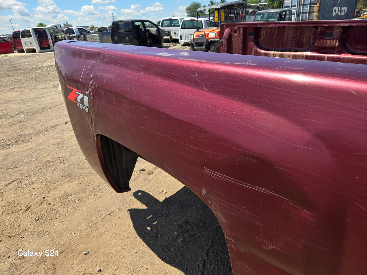 2007-2013 Chevrolet Silverado 1500 2500 3500 HD 6' 6" Short Truck Bed