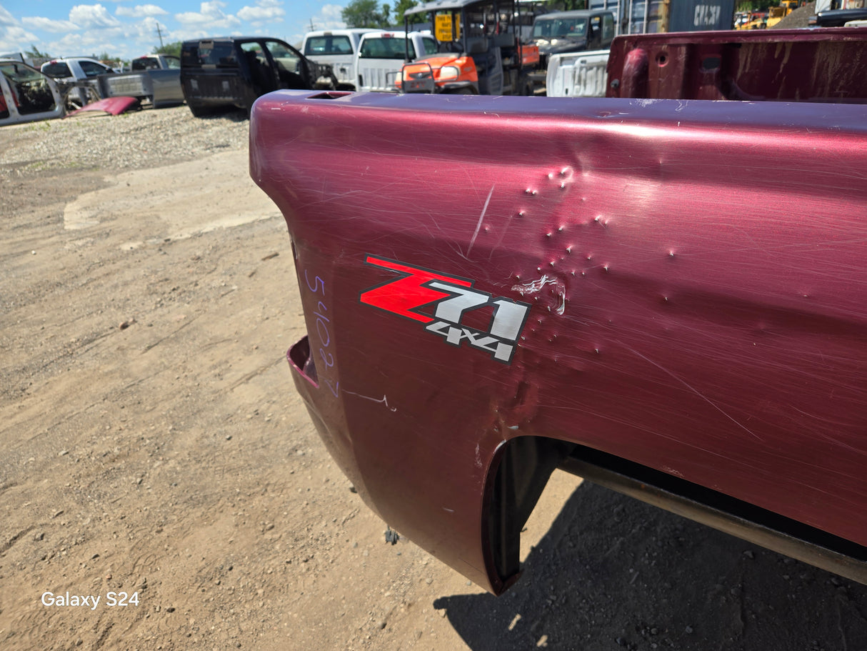 2007-2013 Chevrolet Silverado 1500 2500 3500 HD 6' 6" Short Truck Bed