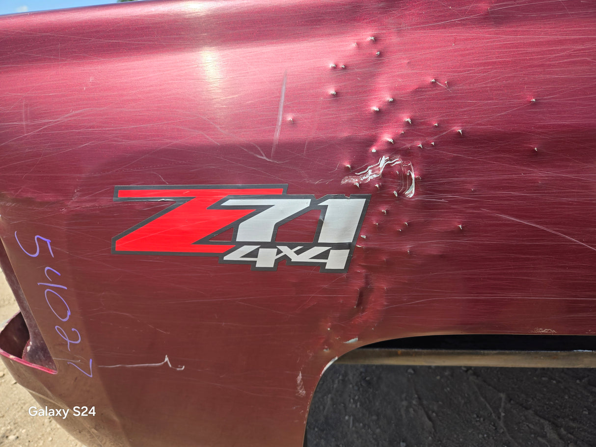 2007-2013 Chevrolet Silverado 1500 2500 3500 HD 6' 6" Short Truck Bed