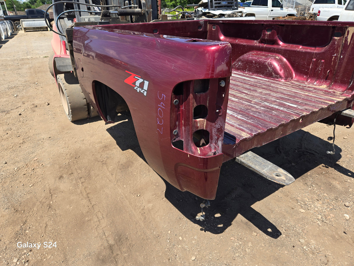 2007-2013 Chevrolet Silverado 1500 2500 3500 HD 6' 6" Short Truck Bed