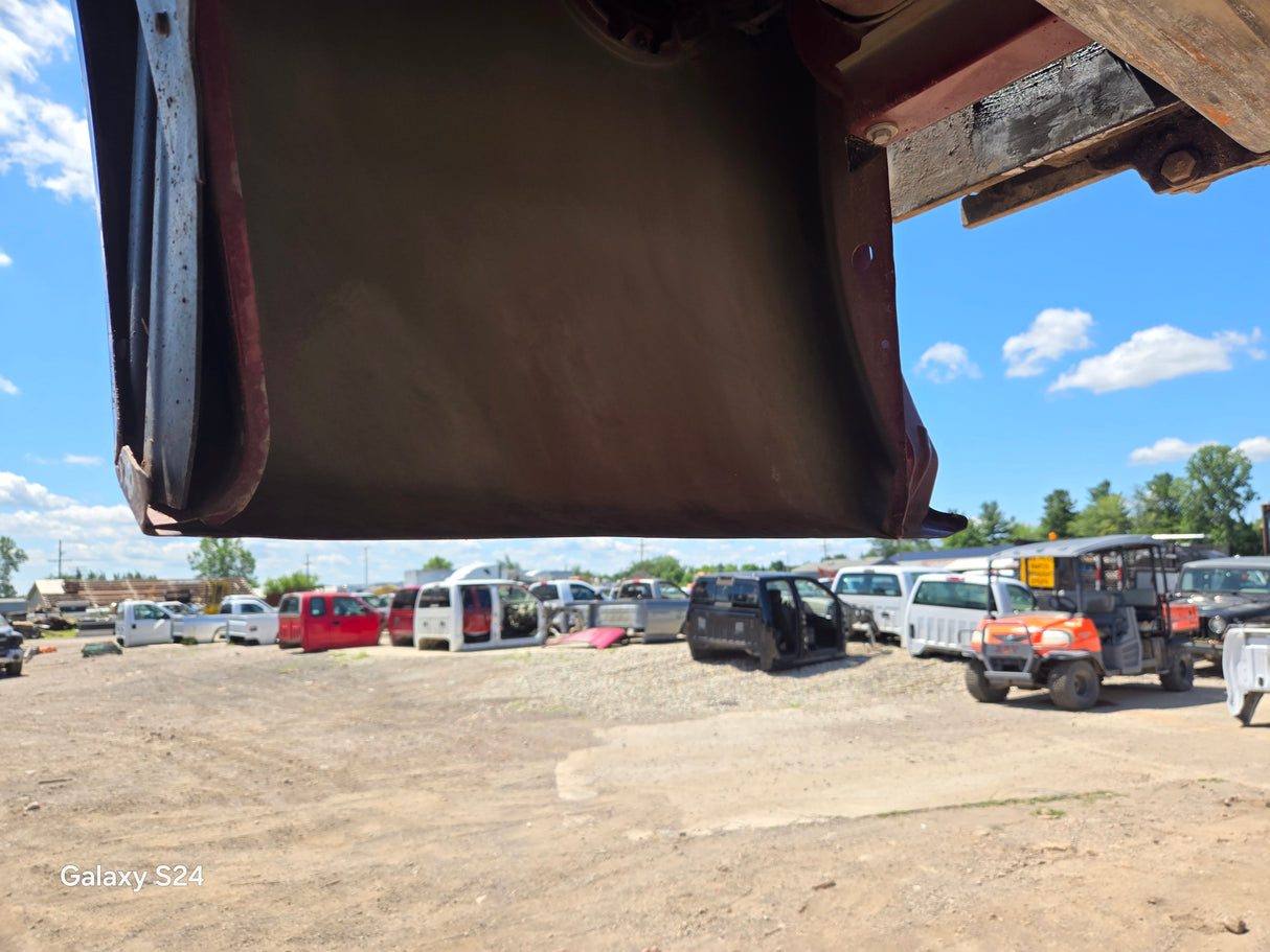 2007-2013 Chevrolet Silverado 1500 2500 3500 HD 6' 6" Short Truck Bed