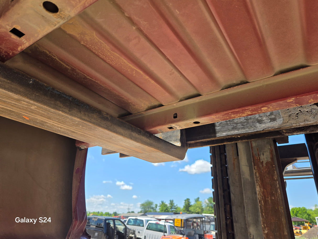 2007-2013 Chevrolet Silverado 1500 2500 3500 HD 6' 6" Short Truck Bed