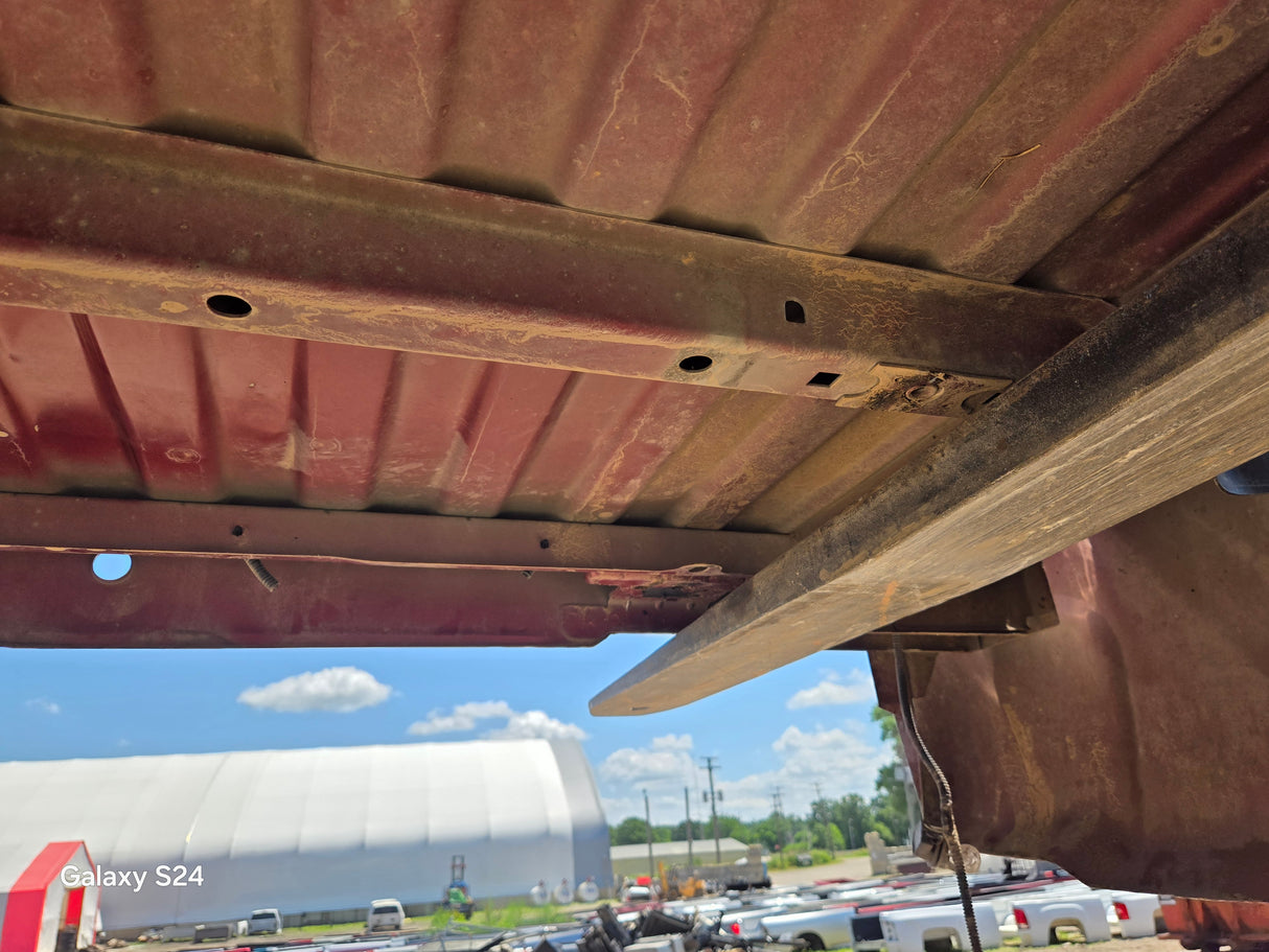 2007-2013 Chevrolet Silverado 1500 2500 3500 HD 6' 6" Short Truck Bed