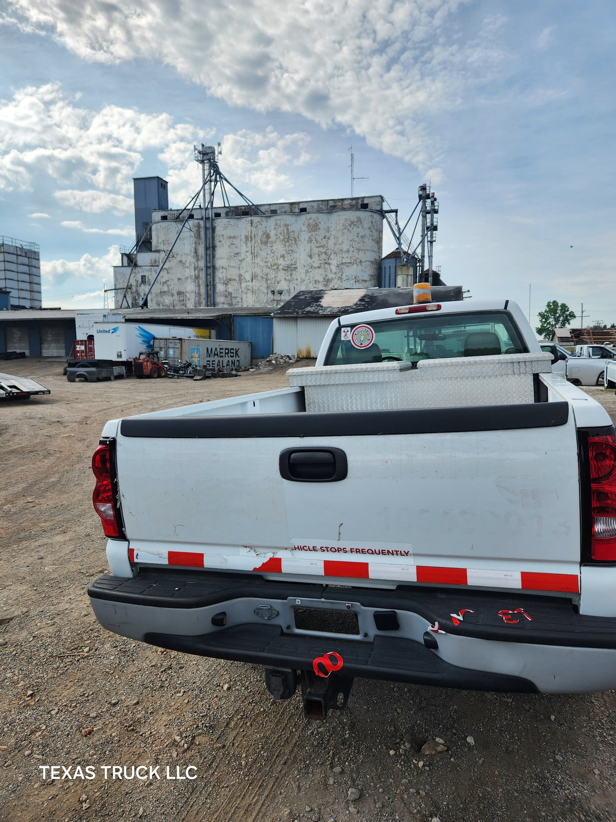 2006 Chevrolet Silverado 2500HD Regular Cab 8' Long Bed - FULL PART OUT Rust Free