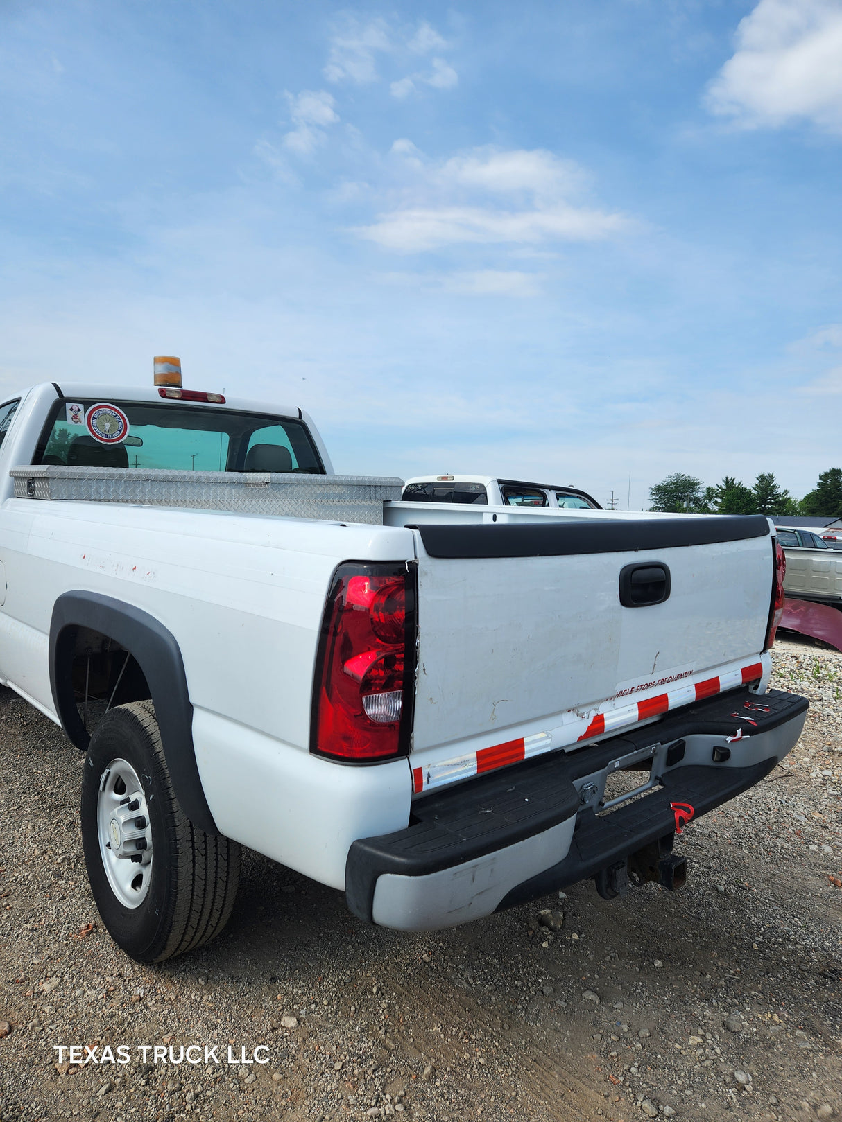 2006 Chevrolet Silverado 2500HD Regular Cab 8' Long Bed - FULL PART OUT Rust Free