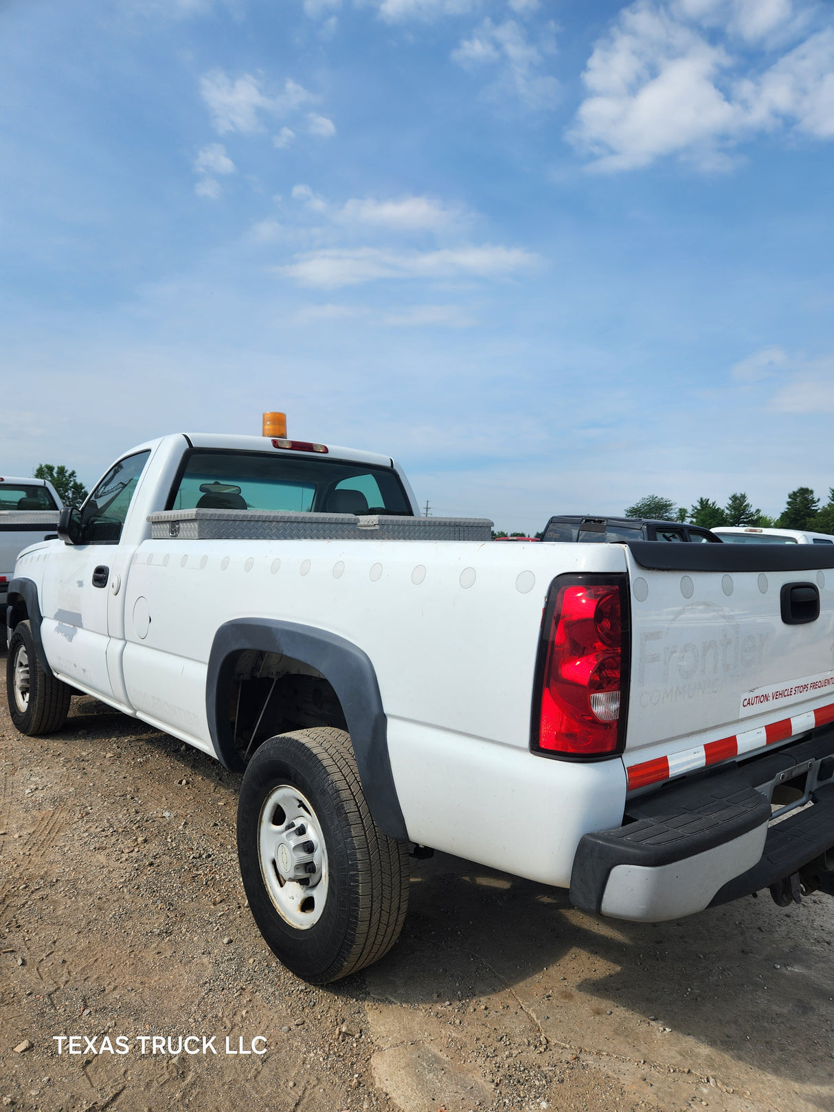 2006 Chevrolet Silverado 2500HD Regular Cab 8' Long Bed - FULL PART OUT Rust Free
