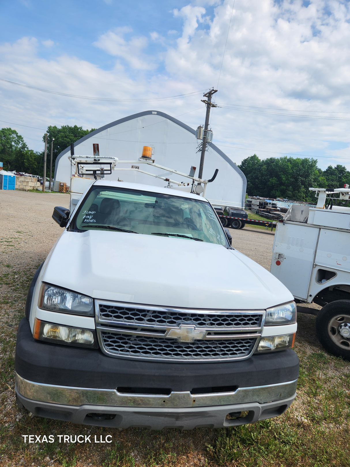2005 Chevrolet Silverado 2500 HD Regular Cab 8' Long Bed Service Truck - FULL PART OUT Rust Free
