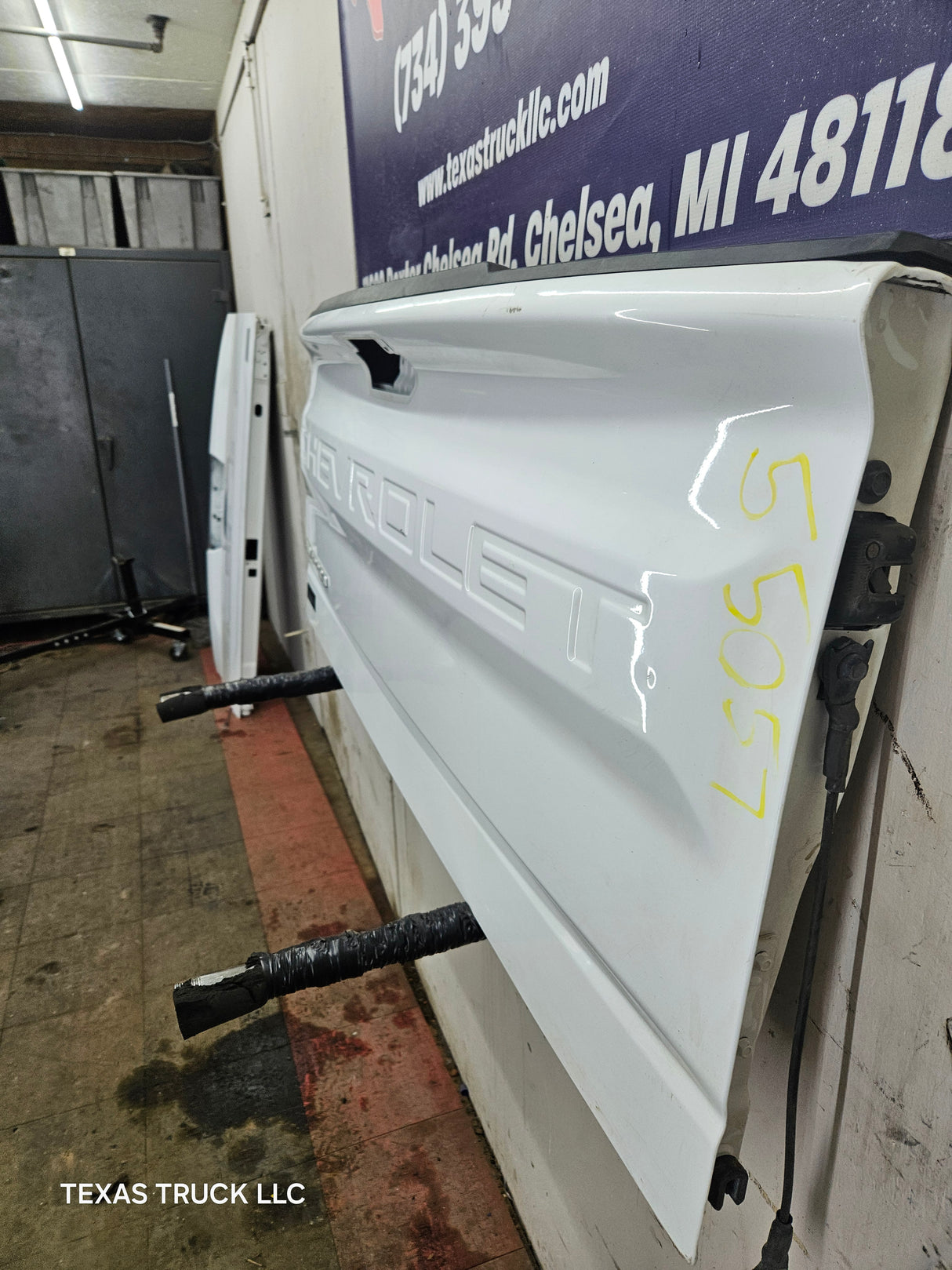 2019-2025 Chevrolet Silverado 1500 Tailgate Power up/down 2020 2021 2022 2023 2024