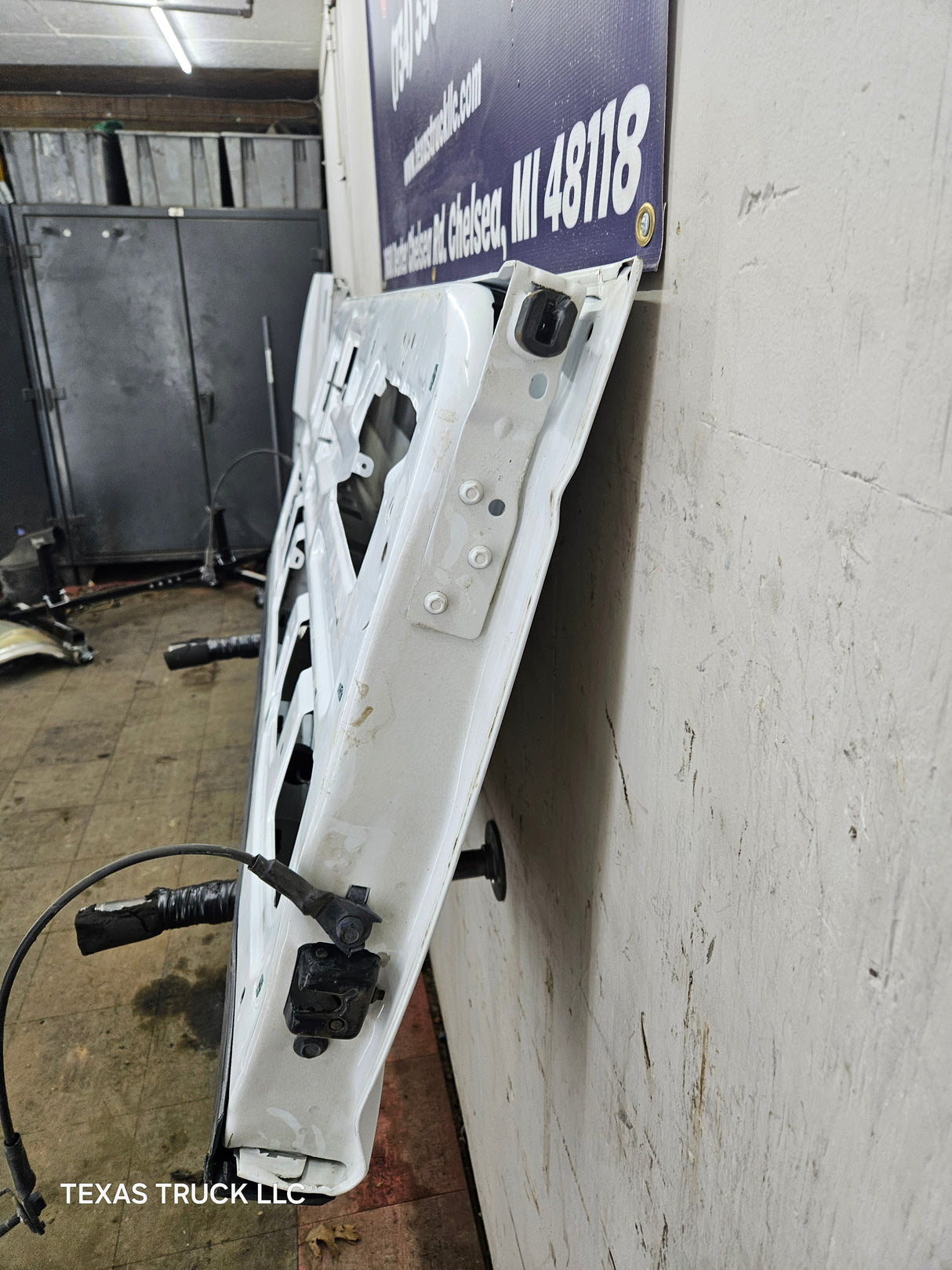 2019-2025 Chevrolet Silverado 1500 Tailgate Power up/down 2020 2021 2022 2023 2024