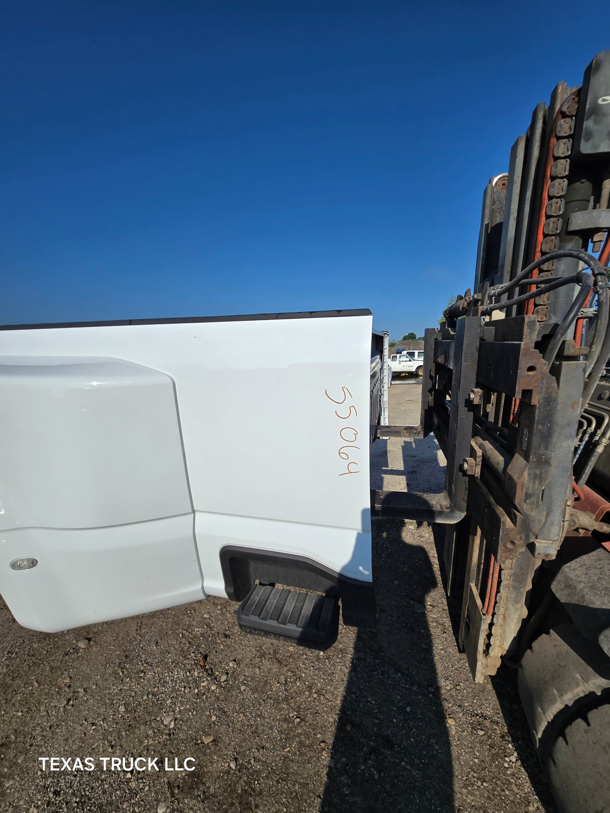 2023-2025 Ford Super Duty F350 F450 F550 8' Dually Truck Bed - Oxford White