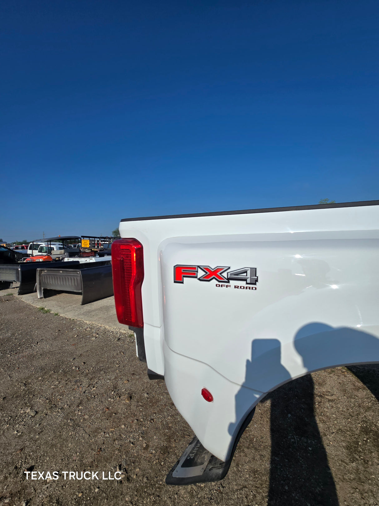 2023-2025 Ford Super Duty F350 F450 F550 8' Dually Truck Bed - Oxford White