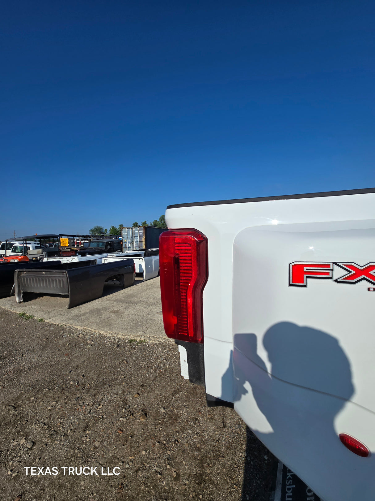 2023-2025 Ford Super Duty F350 F450 F550 8' Dually Truck Bed - Oxford White