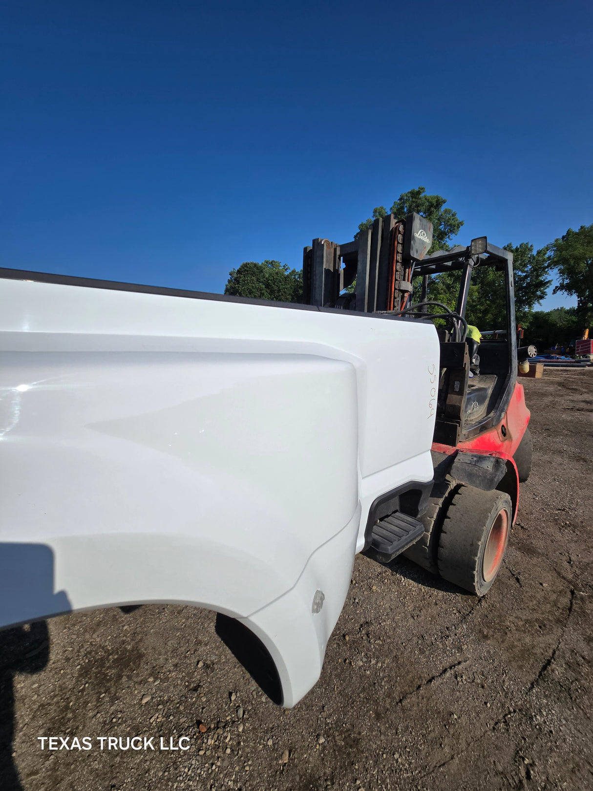 2023-2025 Ford Super Duty F350 F450 F550 8' Dually Truck Bed - Oxford White