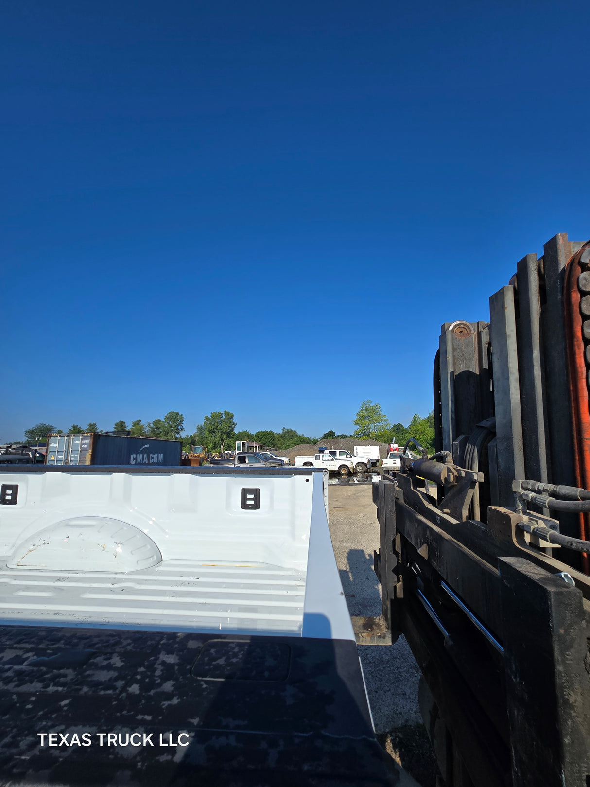 2023-2025 Ford Super Duty F350 F450 F550 8' Dually Truck Bed - Oxford White