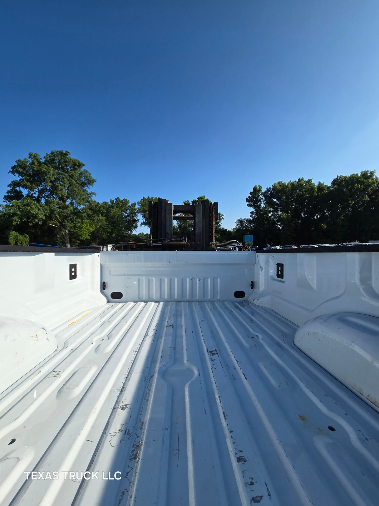 2023-2025 Ford Super Duty F350 F450 F550 8' Dually Truck Bed - Oxford White