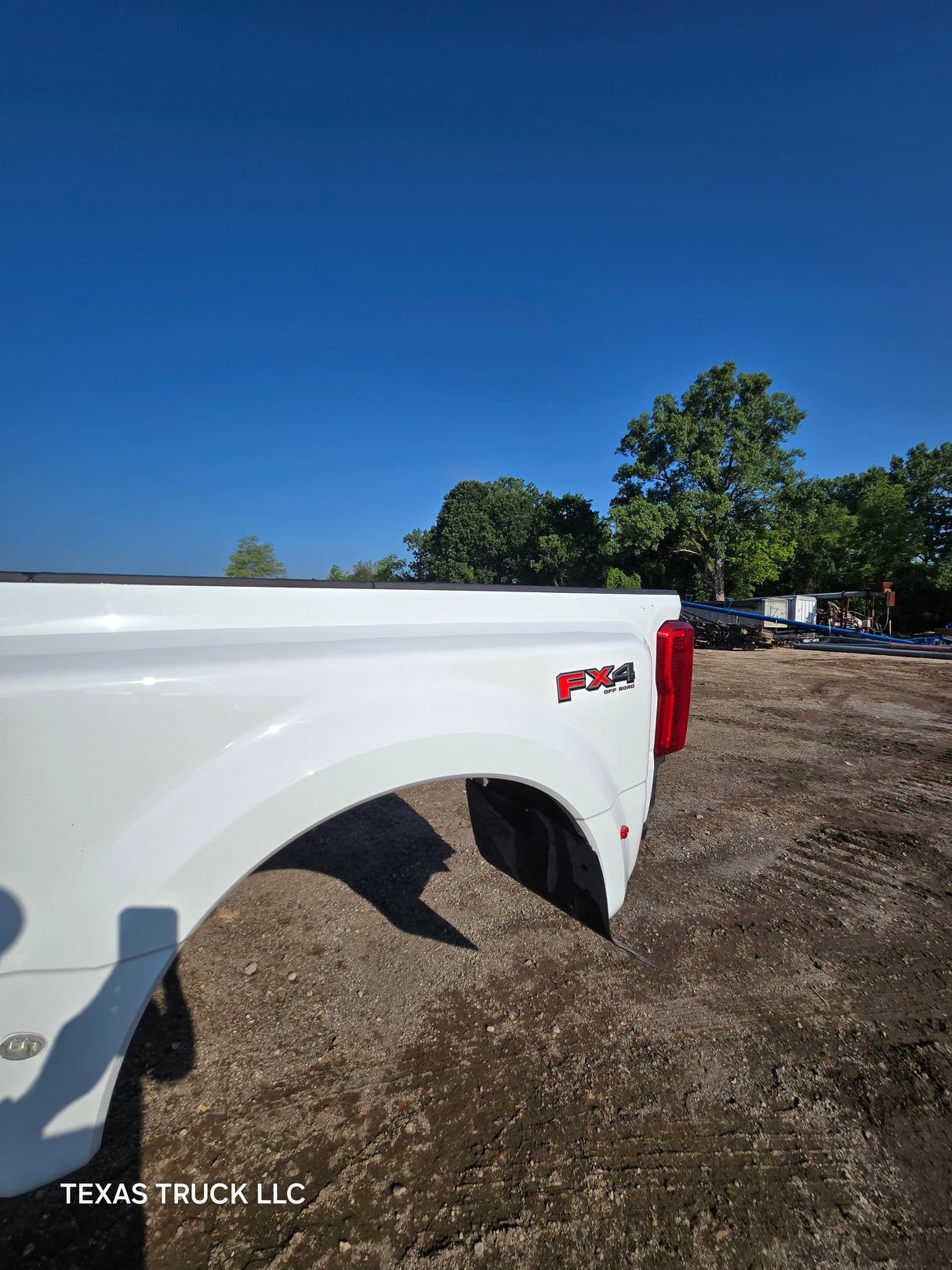 2023-2025 Ford Super Duty F350 F450 F550 8' Dually Truck Bed - Oxford White