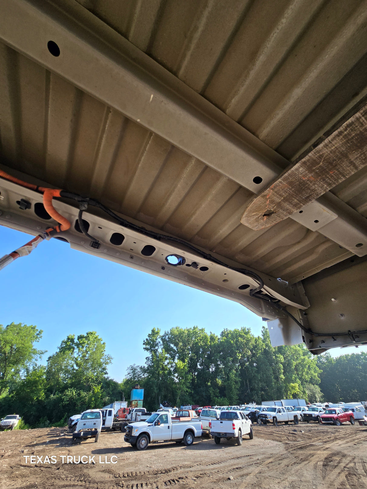 2023-2025 Ford Super Duty F350 F450 F550 8' Dually Truck Bed - Oxford White