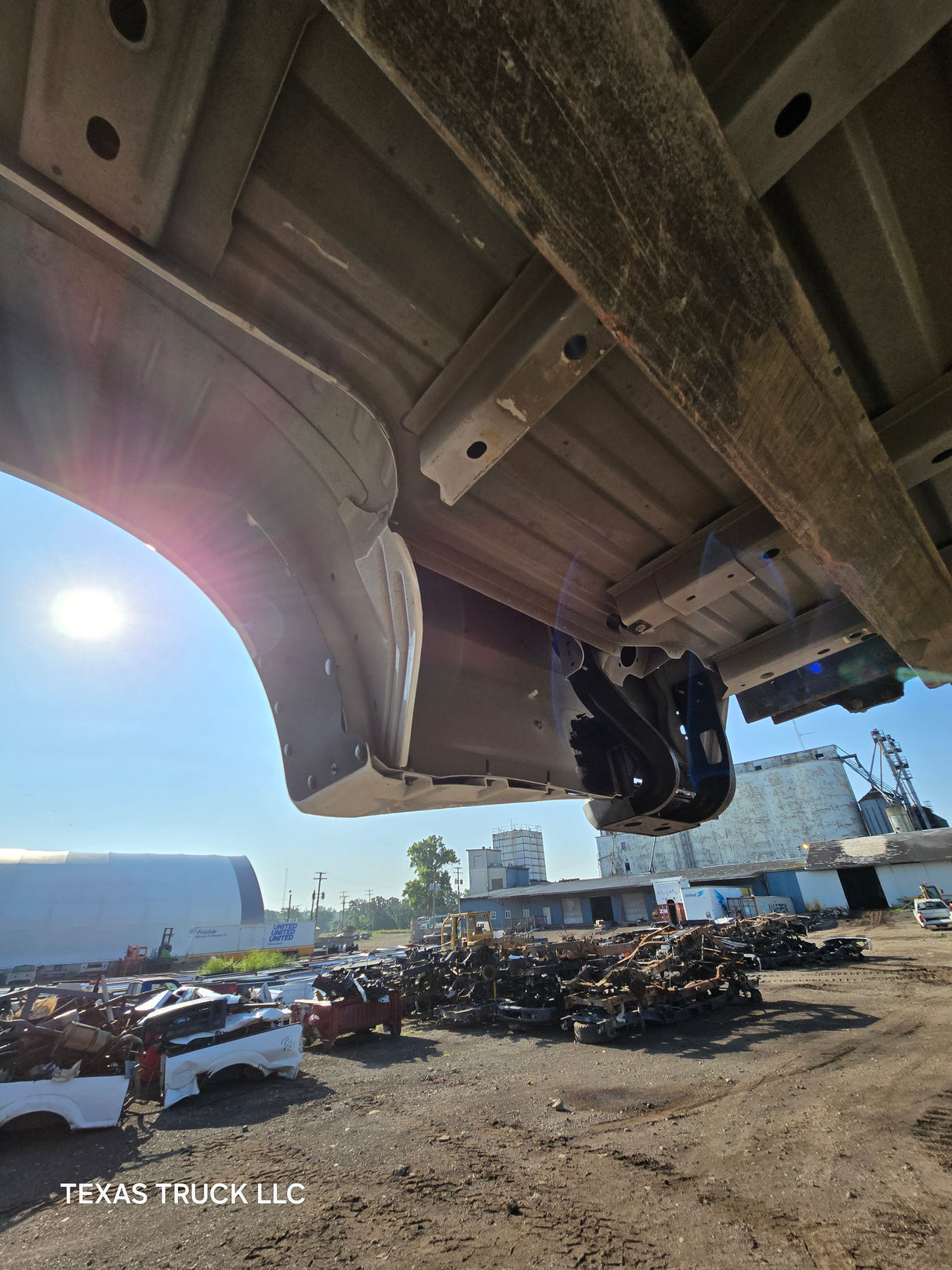 2023-2025 Ford Super Duty F350 F450 F550 8' Dually Truck Bed - Oxford White