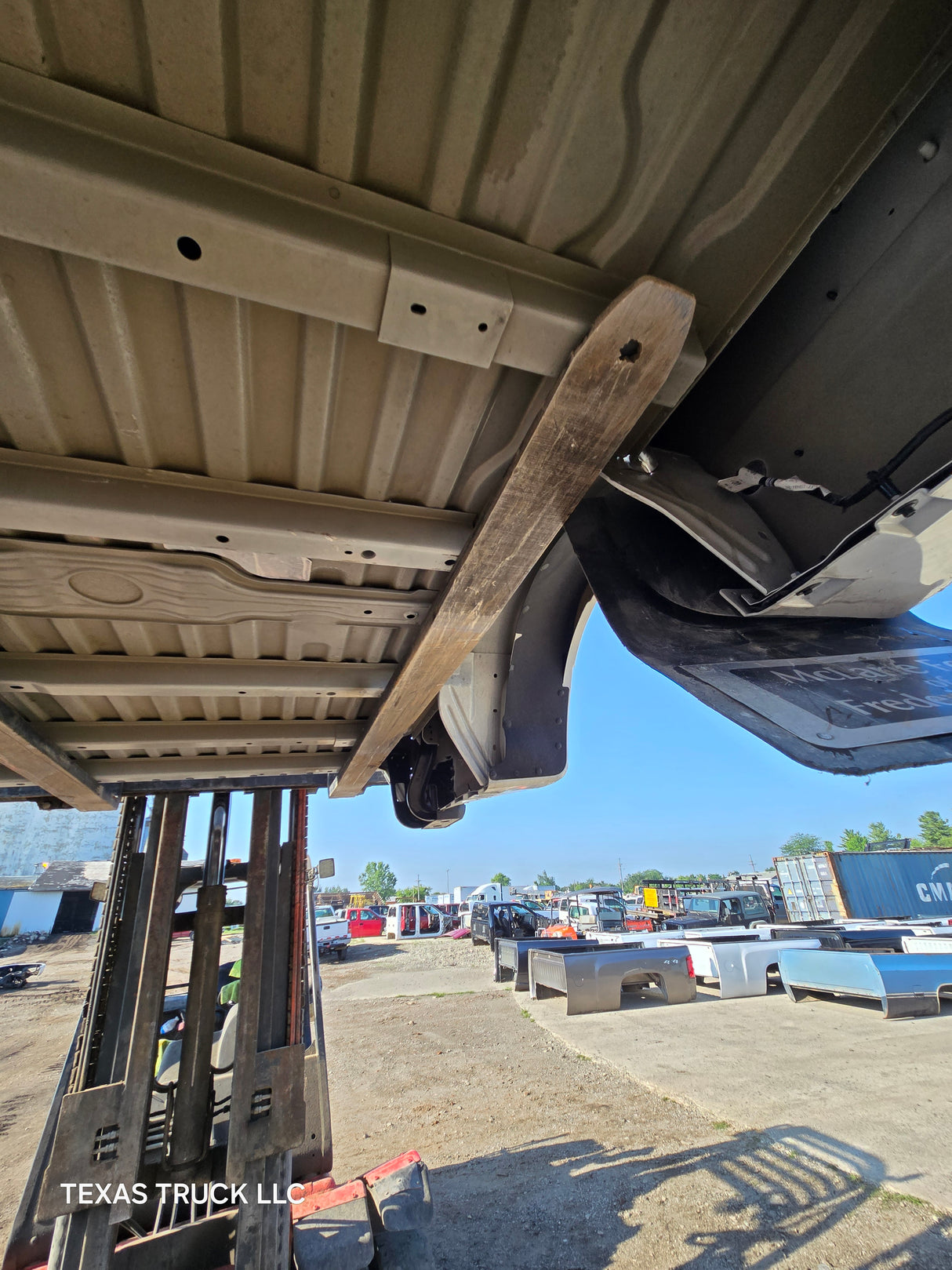 2023-2025 Ford Super Duty F350 F450 F550 8' Dually Truck Bed - Oxford White