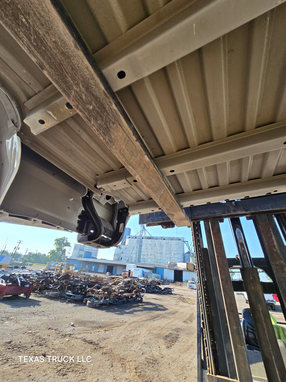 2023-2025 Ford Super Duty F350 F450 F550 8' Dually Truck Bed - Oxford White