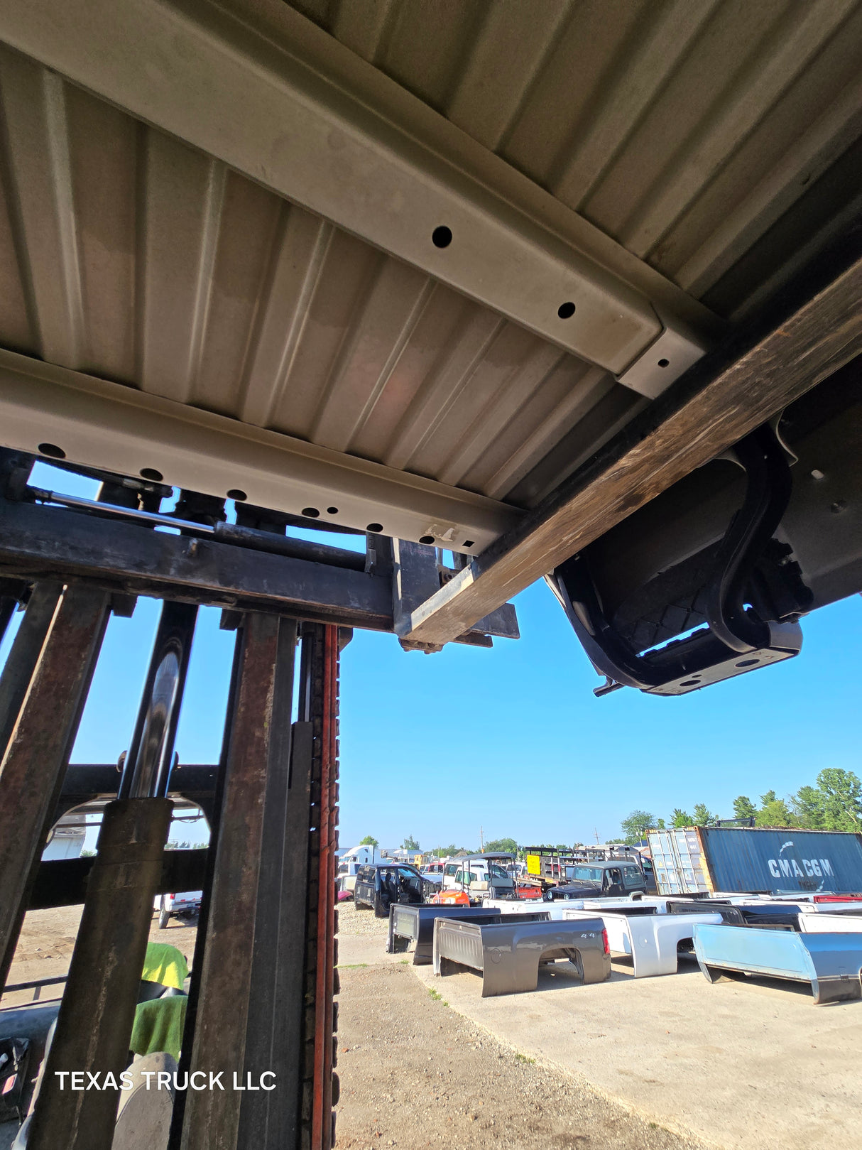 2023-2025 Ford Super Duty F350 F450 F550 8' Dually Truck Bed - Oxford White