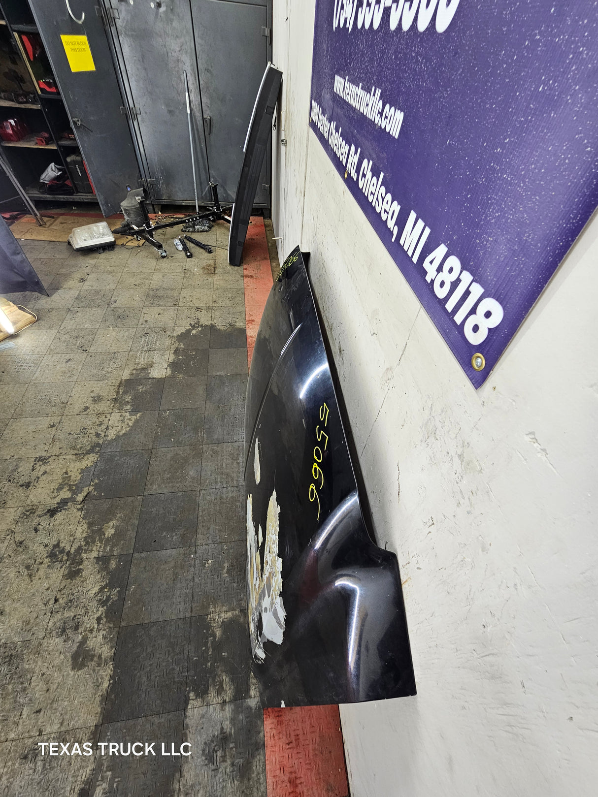 1999-2007 Ford Super Duty Hood F250 F350 F450 F550