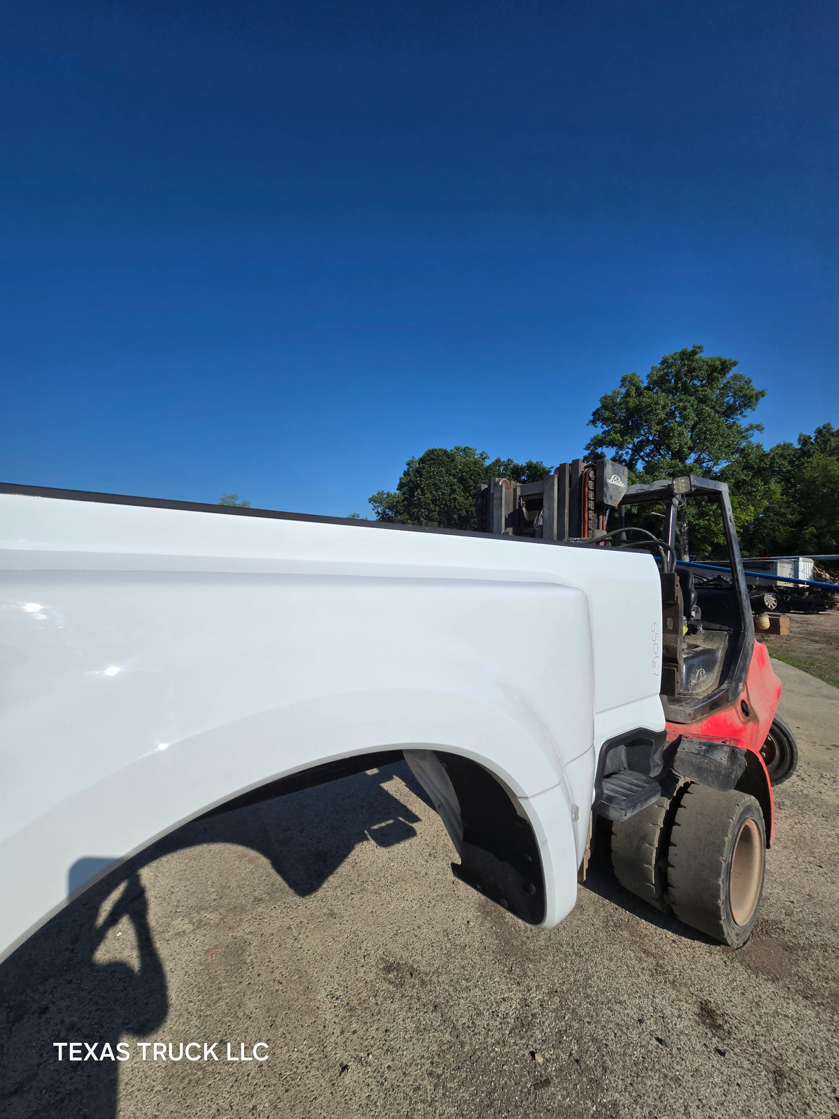 2023-2025 Ford Super Duty F350 F450 F550 8' Dually Truck Bed - Oxford White