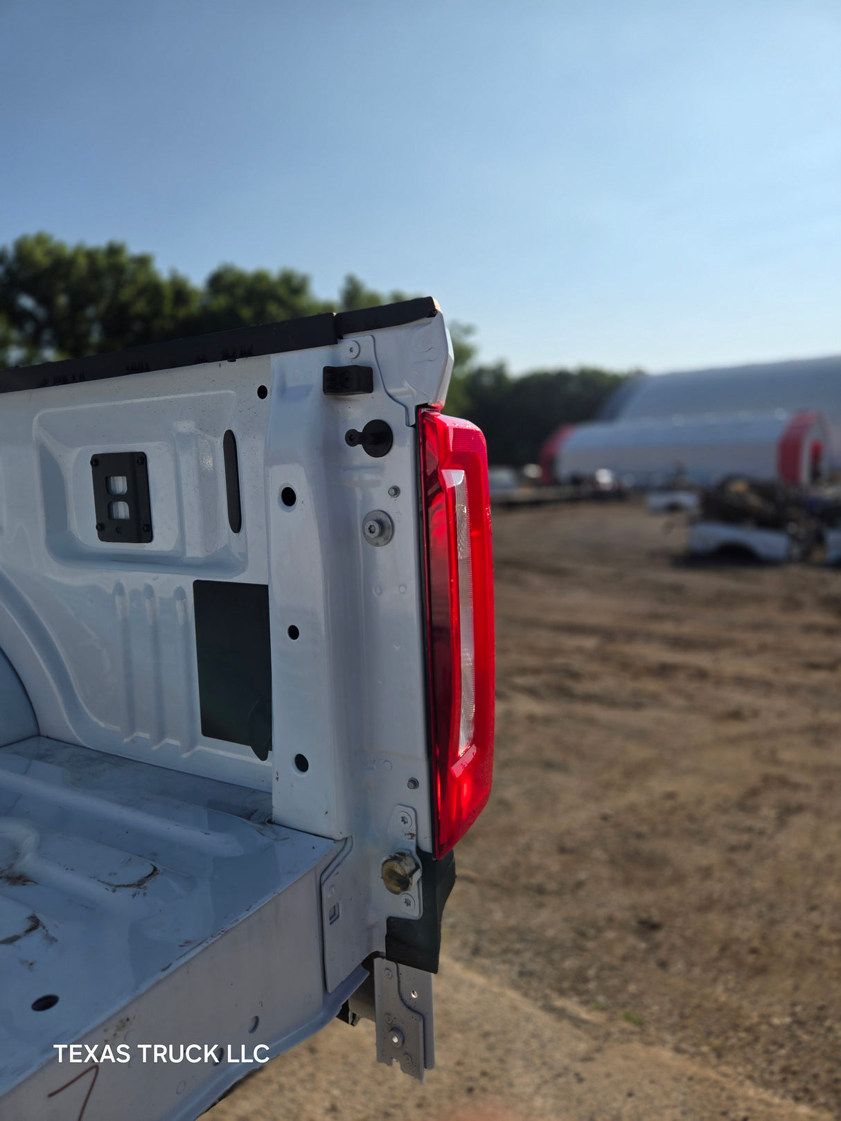 2023-2025 Ford Super Duty F350 F450 F550 8' Dually Truck Bed - Oxford White