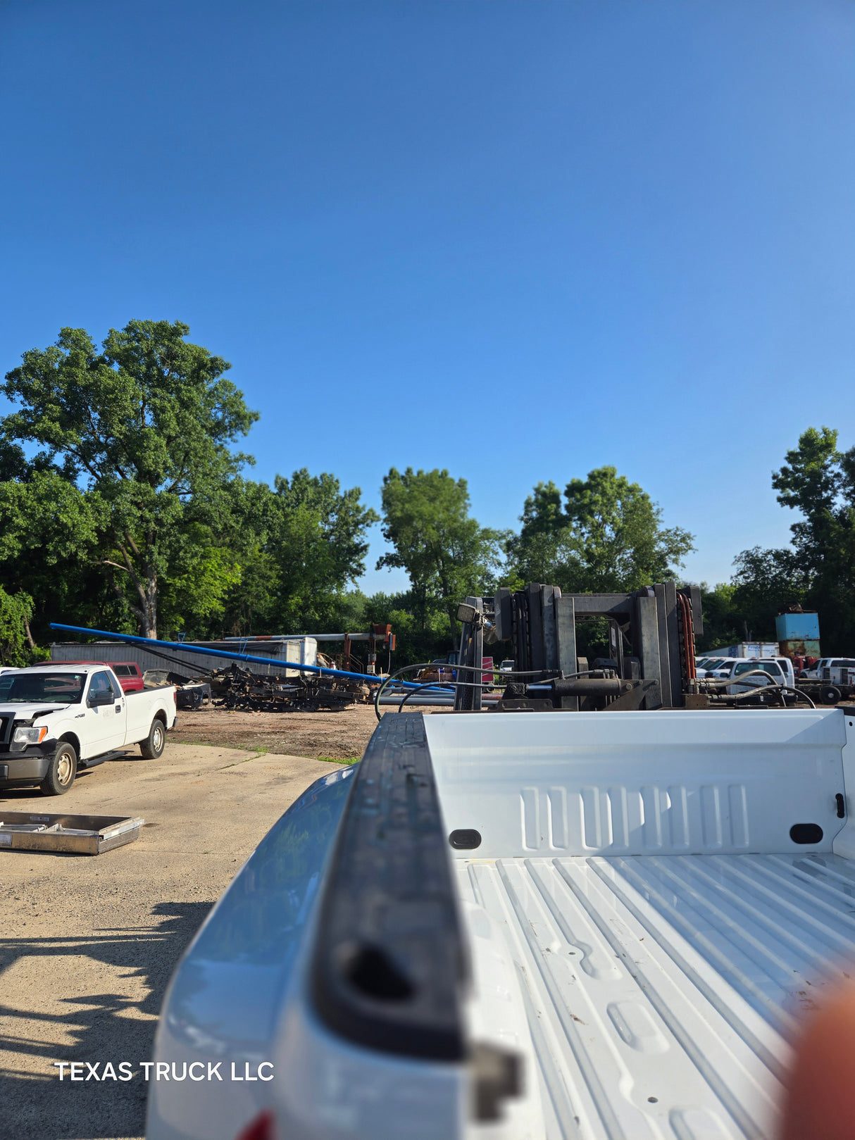 2023-2025 Ford Super Duty F350 F450 F550 8' Dually Truck Bed - Oxford White