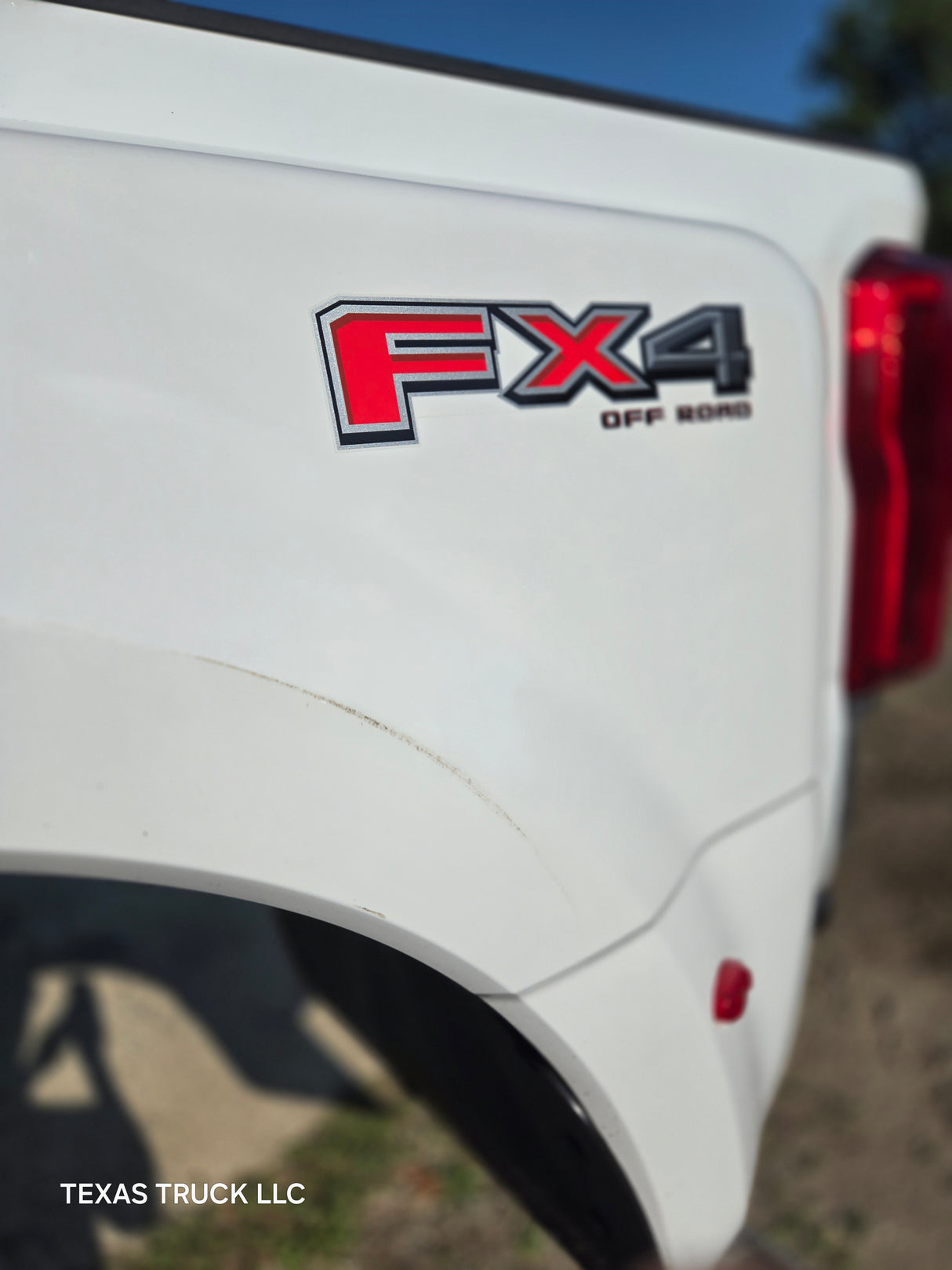 2023-2025 Ford Super Duty F350 F450 F550 8' Dually Truck Bed - Oxford White