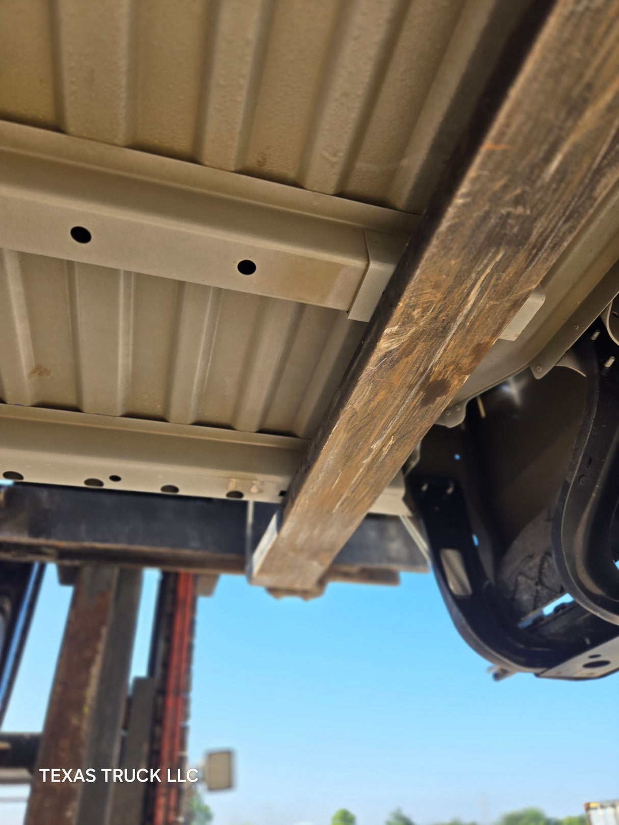 2023-2025 Ford Super Duty F350 F450 F550 8' Dually Truck Bed - Oxford White