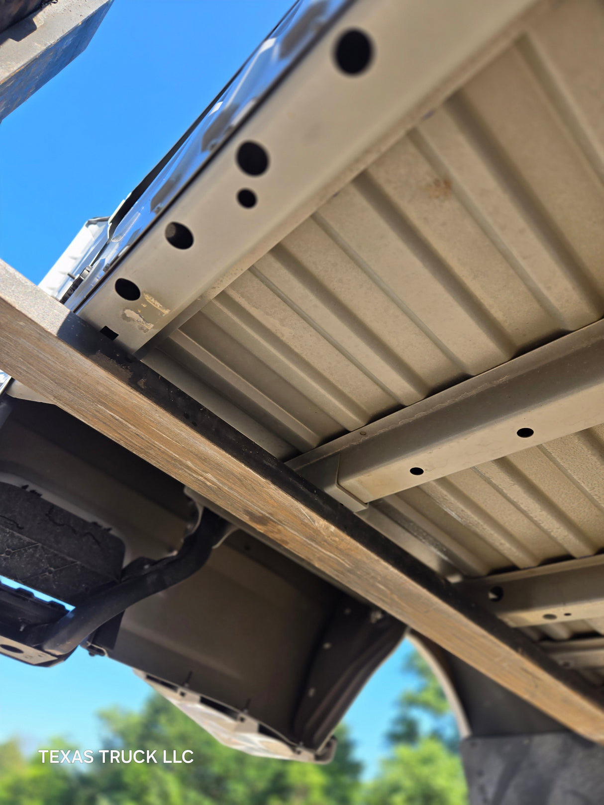 2023-2025 Ford Super Duty F350 F450 F550 8' Dually Truck Bed - Oxford White