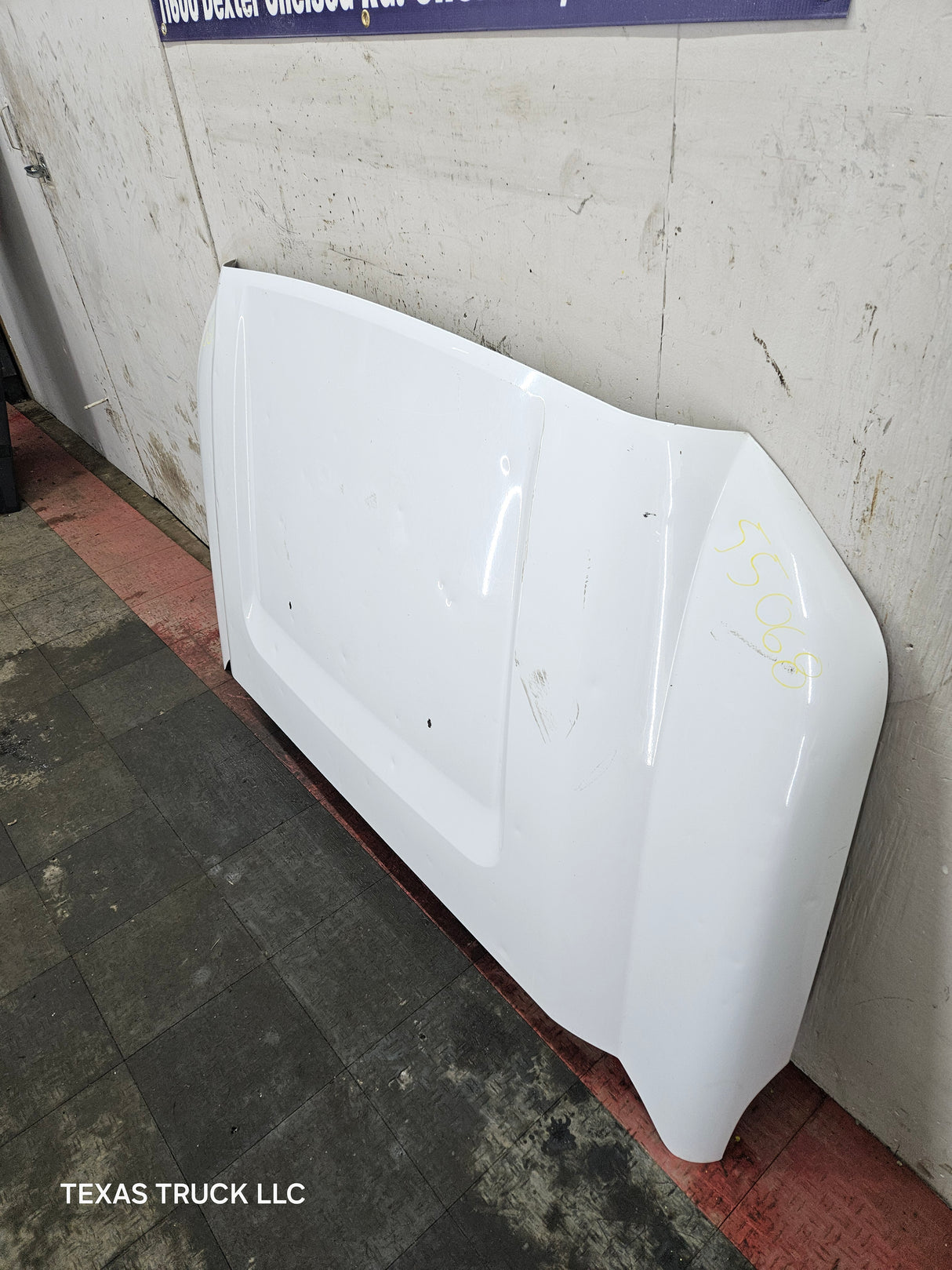 2011-2016 Ford Super Duty Hood F250 F350 F450 F550 - White