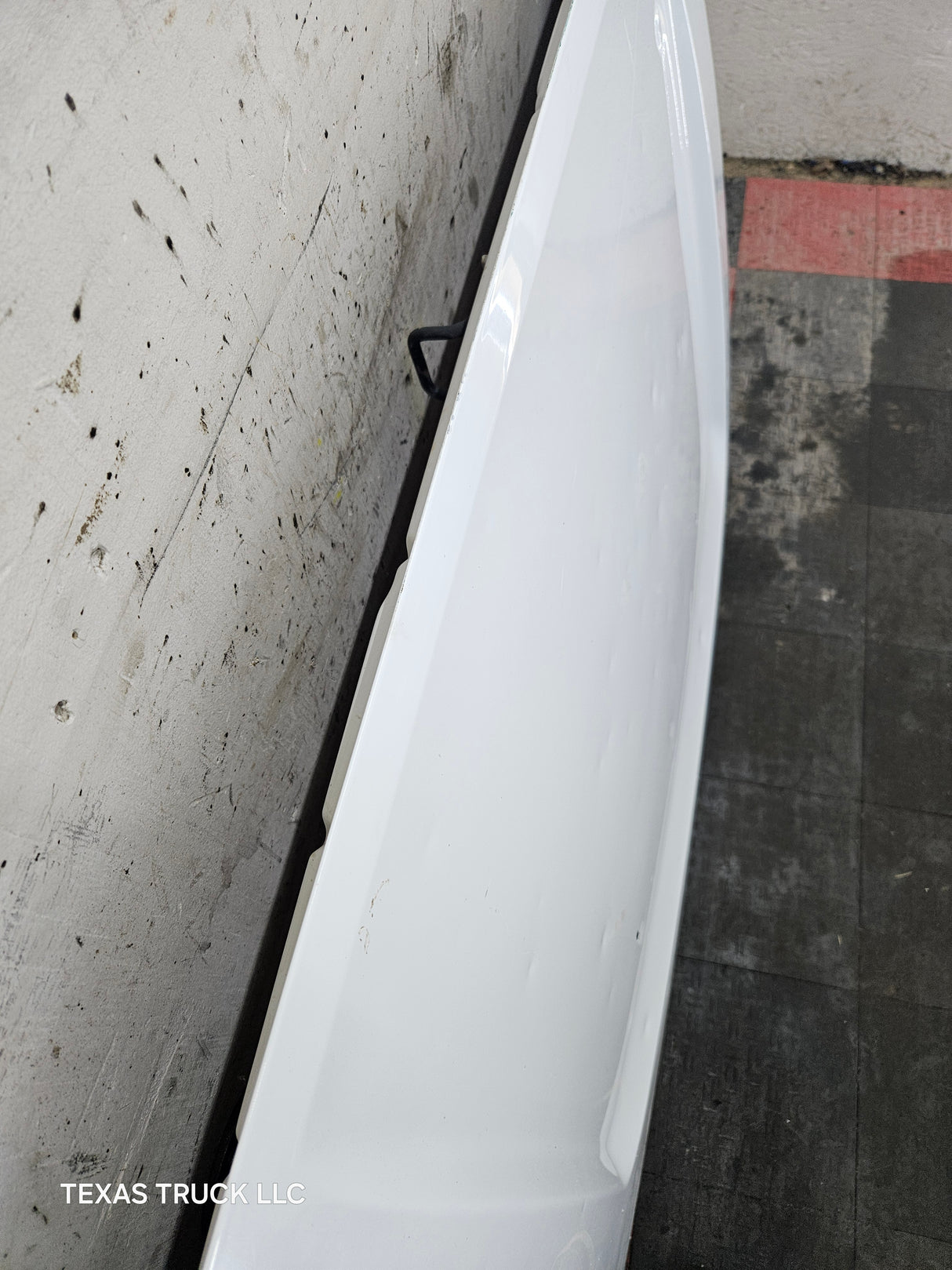 2011-2016 Ford Super Duty Hood F250 F350 F450 F550 - White