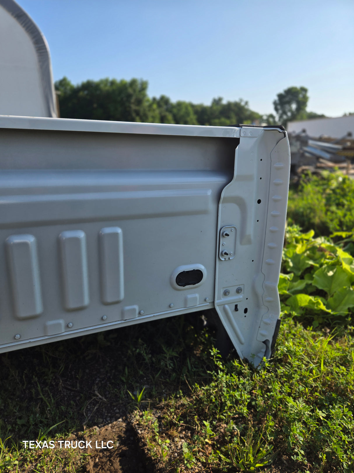 2023-2025 Ford Super Duty F350 F450 F550 8' Dually Truck Bed - Oxford White