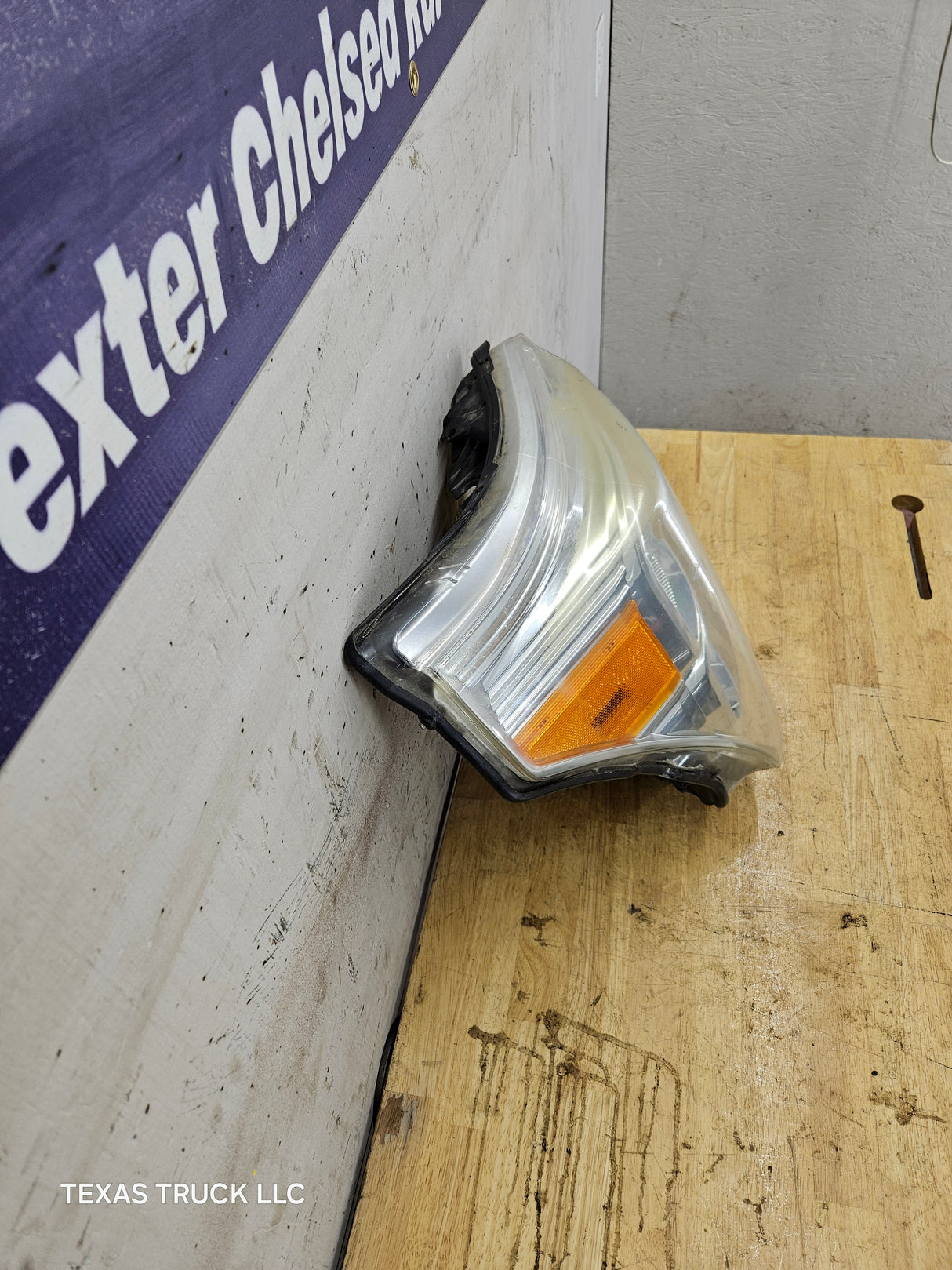 2011-2016 Ford Super Duty F250 F350 F450 F550 RH Passenger Side Headlight 6.7L Power Stroke 6.2L BC34-13005-A