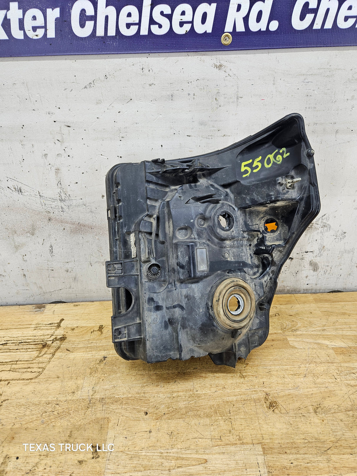 2011-2016 Ford Super Duty F250 F350 F450 F550 RH Passenger Side Headlight 6.7L Power Stroke 6.2L BC34-13005-A