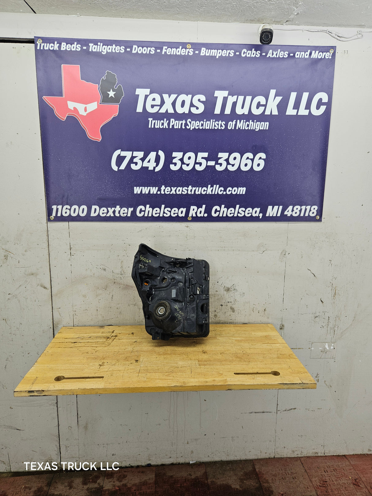 2011-2016 Ford Super Duty F250 F350 F450 F550 LH Driver Side Headlight 6.7L Power Stroke 6.2L BC34-13006-A