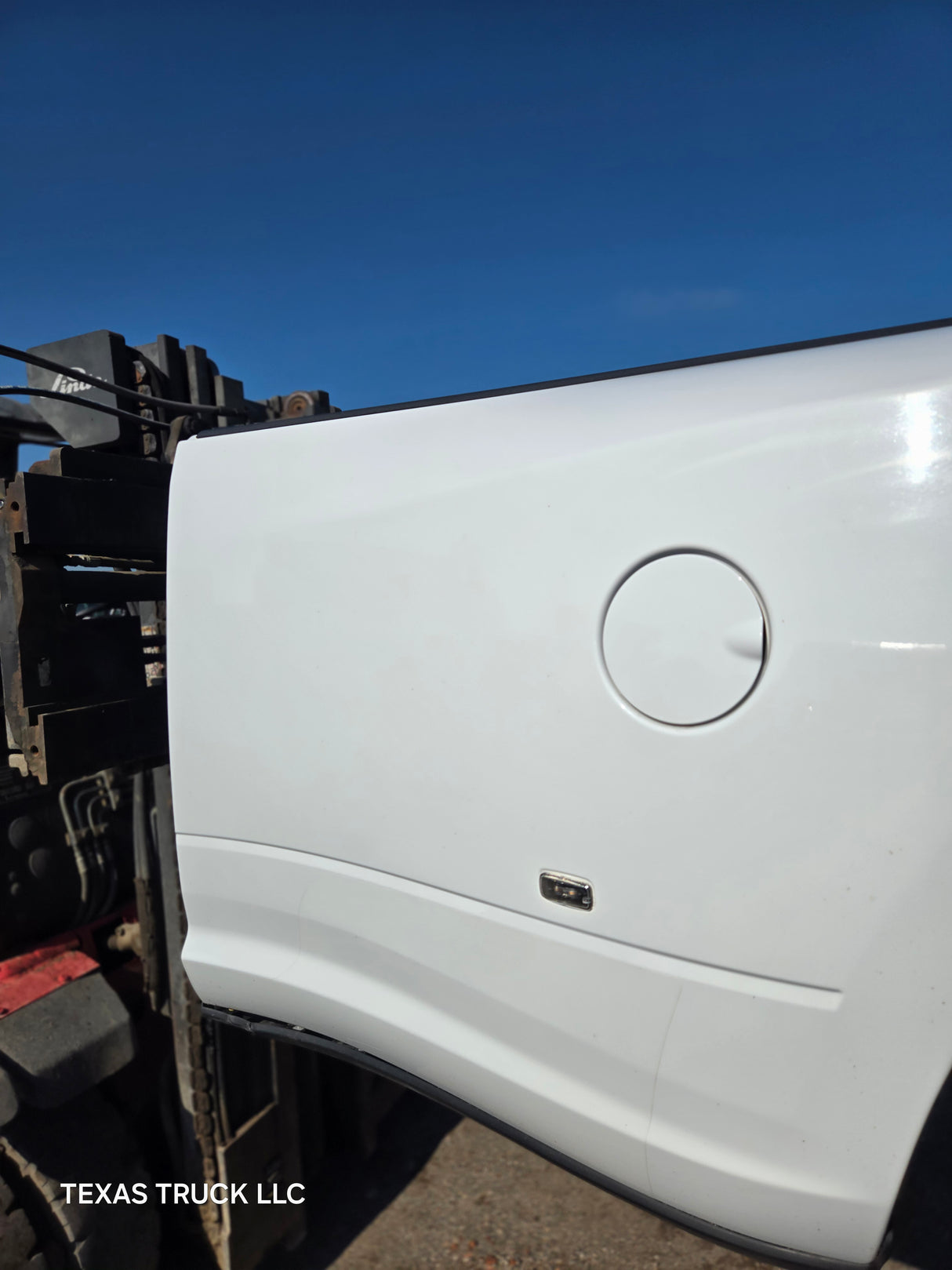 2019-2025 Dodge Ram 3500 4500 5th Gen Dually 8' Truck Bed - White