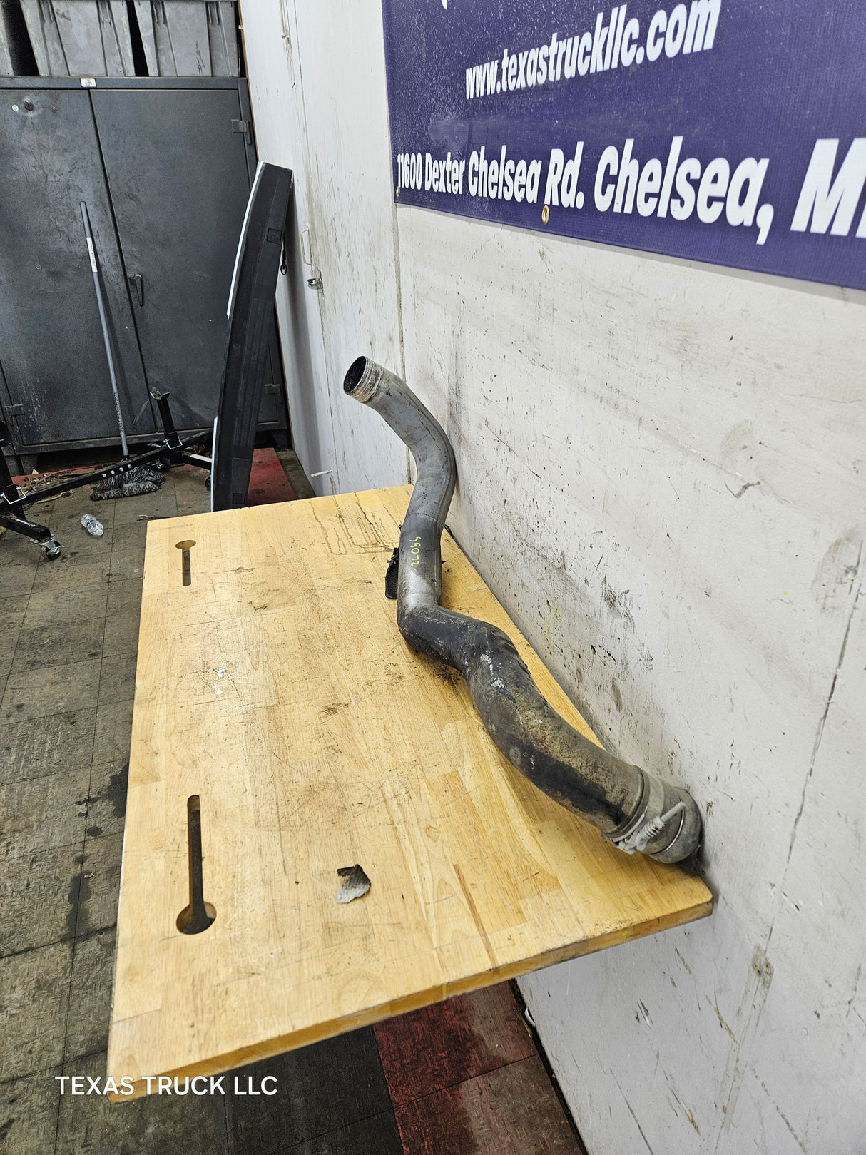 2008-2010 Ford Super Duty 6.4 Power Stroke Turbocharger Intercooler Tube 8C3Z6K769A