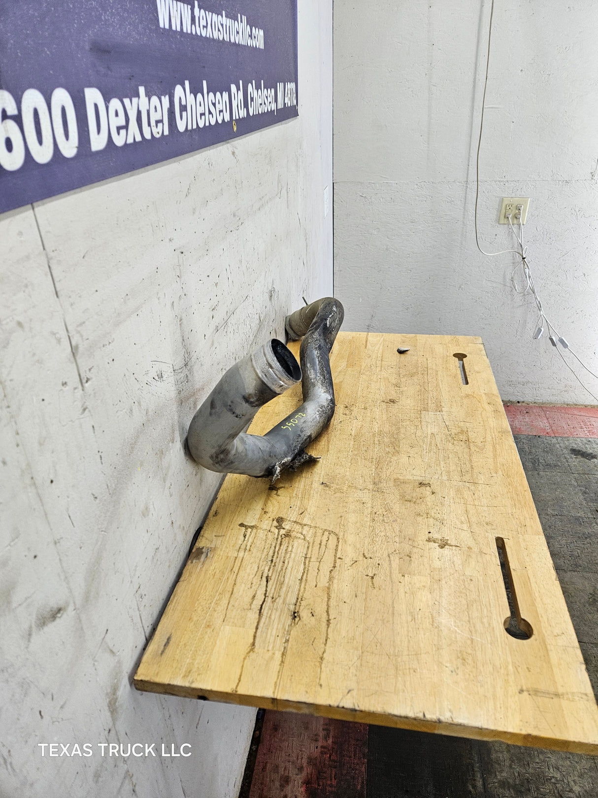 2008-2010 Ford Super Duty 6.4 Power Stroke Turbocharger Intercooler Tube 8C3Z6K769A